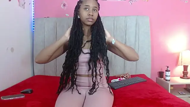 madihlove303av online show from November 5, 4:18 pm