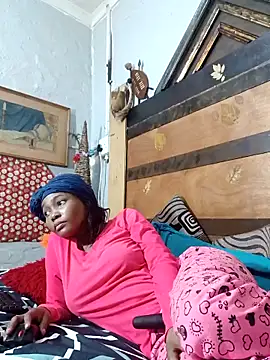 Juicy Candy-Reloaded online show from December 18, 6:47 pm