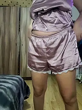 Snapshot of Alexandra23d chatting on October 14, 7:36 pm Alexandra23d online show from October 14, 7:36 pm