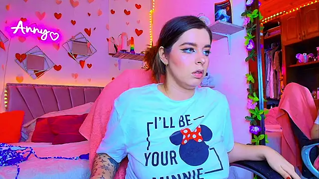 Anny Hurtado online show from September 11, 7:19 am