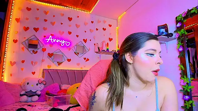 Anny Hurtado online show from September 21, 8:05 am