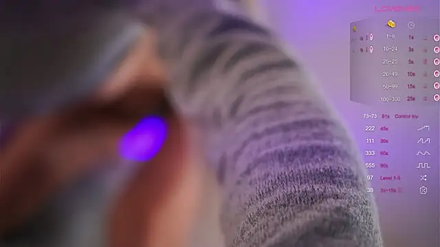 Snapshot of barbaramonn_ chatting on November 5, 8:25 am barbaramonn online show from November 5, 8:25 am