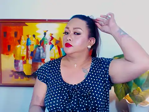 Snapshot of EmmaKantutera chatting on June 7, 5:16 pm EmmaKantutera online show from June 7, 5:16 pm