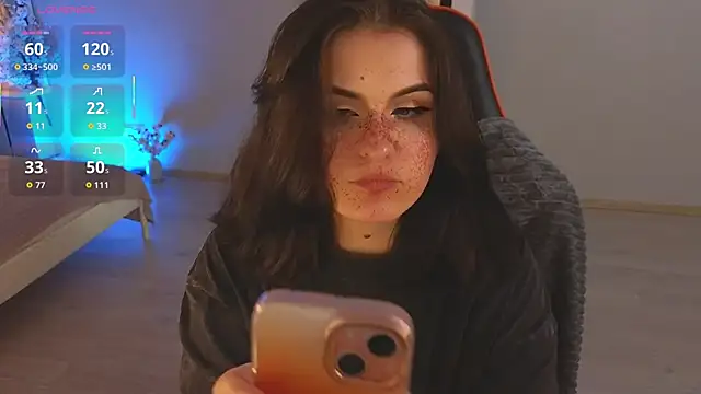 Snapshot of Dark_Shine chatting on February 5, 8:57 pm Dark Shine online show from February 5, 8:57 pm