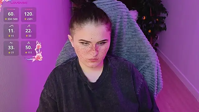 Snapshot of Dark_Shine chatting on February 21, 3:57 pm Dark Shine online show from February 21, 3:57 pm