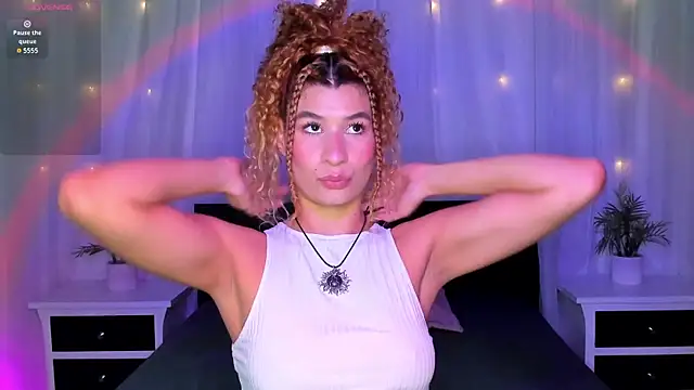 Evolet Bee online show from March 5, 12:45 pm