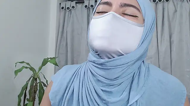 jade nassar online show from March 10, 7:52 pm