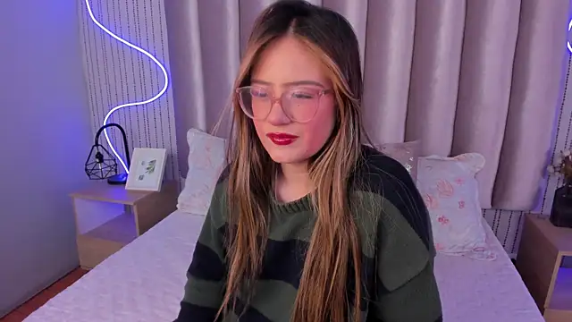 SamanthaPeachss online show from October 9, 12:03 pm