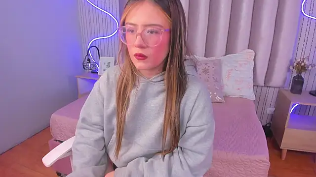 SamanthaPeachss online show from October 11, 12:04 pm