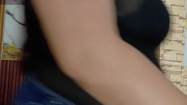 mabelineyesgreen303av online show from December 20, 3:57 am