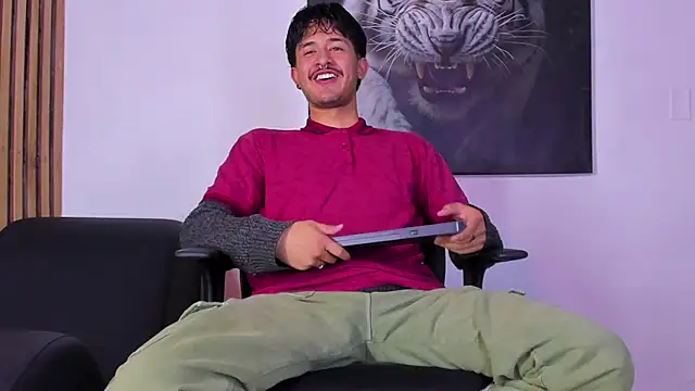 DimitriDeluxe online show from September 16, 7:48 pm