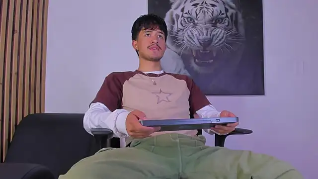 DimitriDeluxe online show from September 19, 7:14 pm