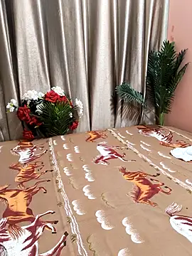 Shalu G online show from February 12, 4:57 pm