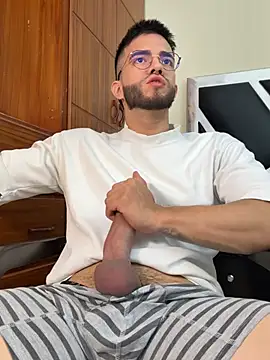 King Draven3 online show from August 1, 12:15 pm