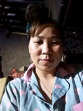 Snapshot of Mpchaola chatting on April 21, 11:07 pm Mpchaola online show from April 21, 11:07 pm