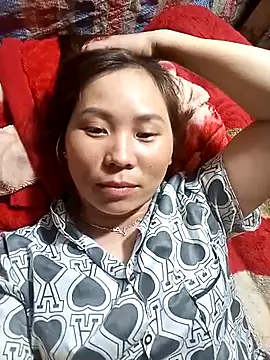 Snapshot of Mpchaola chatting on April 23, 11:42 am Mpchaola online show from April 23, 11:42 am