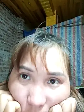 Snapshot of Mpchaola chatting on May 1, 12:32 pm Mpchaola online show from May 1, 12:32 pm
