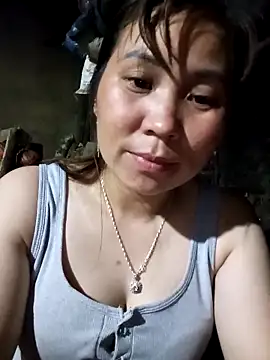 Snapshot of Mpchaola chatting on May 6, 1:16 pm Mpchaola online show from May 6, 1:16 pm