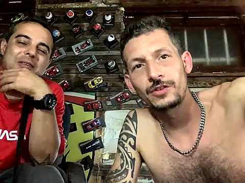 lovehairymature90 online show from September 24, 1:20 am