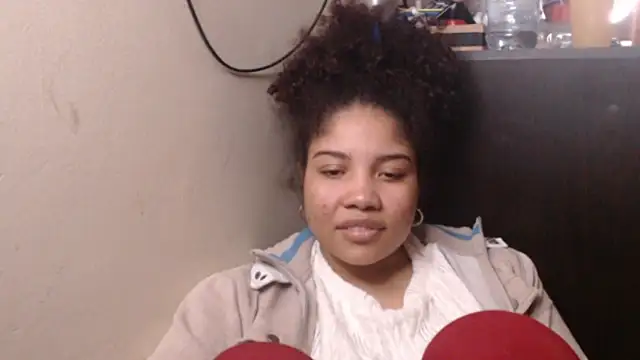 madelene online show from November 21, 1:37 am