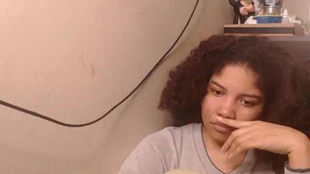 madelene online show from November 30, 10:58 pm