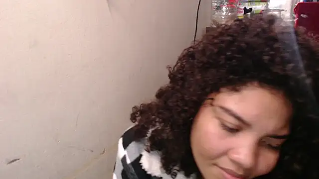 madelene online show from May 20, 1:34 am