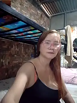 SexyHottMom online show from May 13, 1:03 am