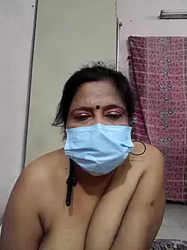 Snapshot of mature_mimi chatting on April 2, 6:05 pm mature mimi online show from April 2, 6:05 pm