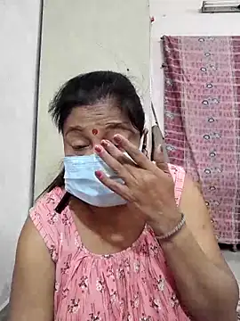 Snapshot of mature_mimi chatting on April 8, 6:52 pm mature mimi online show from April 8, 6:52 pm