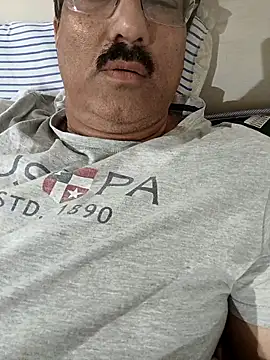 moonflower25 online show from November 8, 8:07 pm