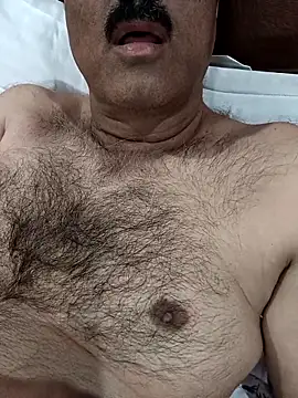 Snapshot of moonflower25 chatting on December 19, 3:19 pm moonflower25 online show from December 19, 3:19 pm