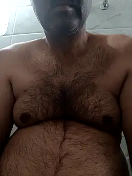 Snapshot of moonflower25 chatting on February 19, 2:18 am moonflower25 online show from February 19, 2:18 am