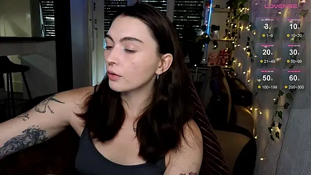 dorfmatratze   online show from September 17, 5:20 am