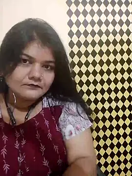 Snapshot of Meenu_tiwari chatting on September 10, 3:12 pm Meenu tiwari online show from September 10, 3:12 pm