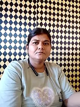 Snapshot of Meenu_tiwari chatting on September 25, 4:54 pm Meenu tiwari online show from September 25, 4:54 pm