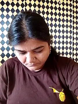Snapshot of Meenu_tiwari chatting on September 27, 8:08 am Meenu tiwari online show from September 27, 8:08 am