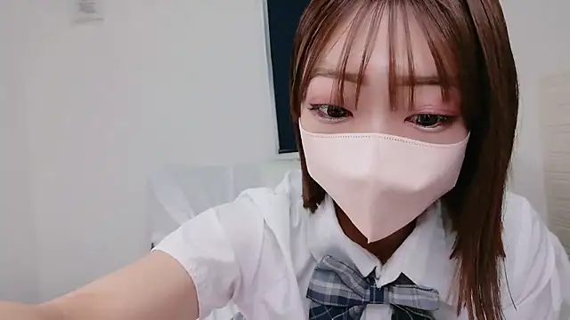 Snapshot of Rina_72 chatting on September 16, 7:42 am Rina 72 online show from September 16, 7:42 am