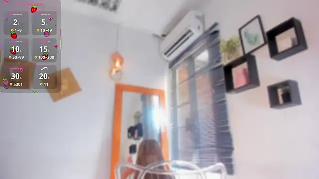 Aleexiiaa online show from April 14, 1:39 pm