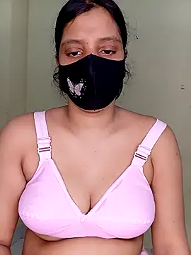 Rose-luckey online show from October 31, 8:21 pm