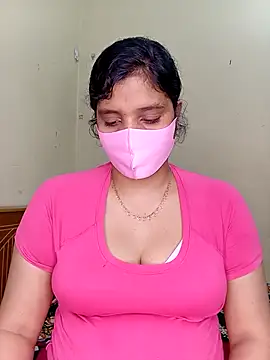 Rose-luckey online show from April 3, 6:17 pm