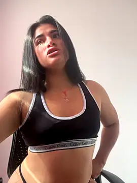 alice shyness online show from December 17, 8:37 pm