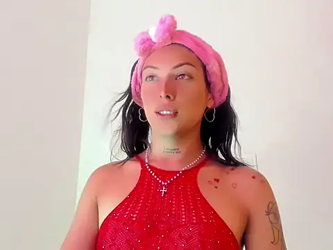 Snapshot of Megan_Gil_ chatting on September 8, 9:25 pm Megan Gil online show from September 8, 9:25 pm