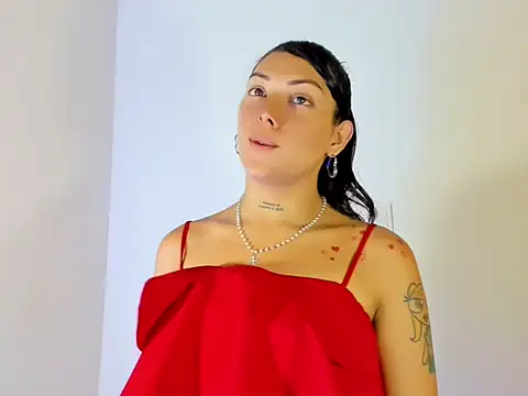 Snapshot of Megan_Gil_ chatting on September 9, 4:28 pm Megan Gil online show from September 9, 4:28 pm