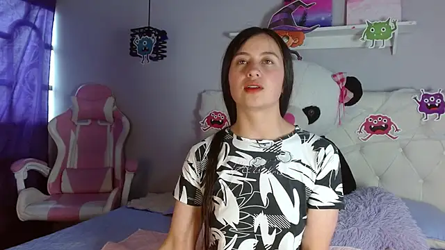 Zaaida  online show from October 25, 12:56 pm