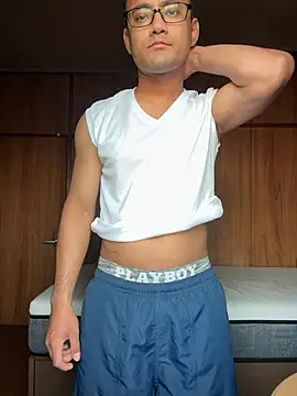 Snapshot of jhondonib chatting on September 15, 6:57 am jhondonib online show from September 15, 6:57 am