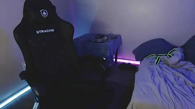 TypicalDepot5 online show from November 16, 3:39 pm