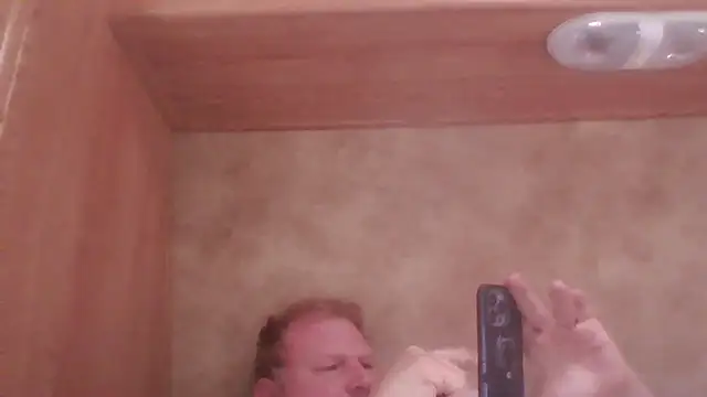 Snapshot of fisherman1015 chatting on September 11, 8:31 pm fisherman1015 online show from September 11, 8:31 pm