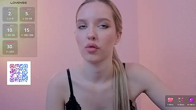 Snapshot of PickmeBabby chatting on November 6, 8:43 pm PickmeBabby online show from November 6, 8:43 pm