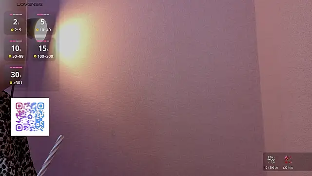 Snapshot of PickmeBabby chatting on November 10, 8:08 pm PickmeBabby online show from November 10, 8:08 pm