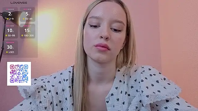 Snapshot of PickmeBabby chatting on November 26, 8:10 pm PickmeBabby online show from November 26, 8:10 pm